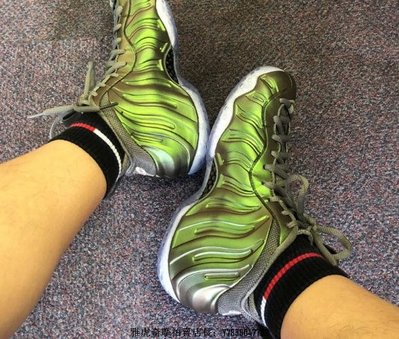 Nike Air Foamposite One 松綠噴 炫光 耐磨 時尚 低筒 籃球鞋 AA3963-001 男鞋