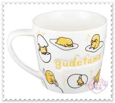 ♥小公主日本精品♥《Gudetama》蛋黃哥陶瓷 浮雕 馬克杯 水杯 咖啡杯 茶杯 約270ML 11254300