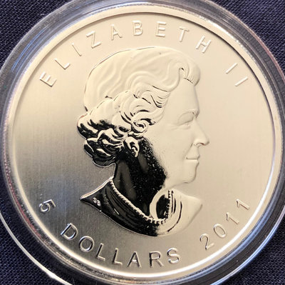 加拿大2011年5加元1盎司大型銀幣（楓葉，完未品）