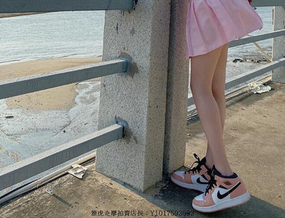 Air Jordan 1 Mid 白粉 黑勾 櫻花 女神 防滑 中筒 籃球鞋 555112-603 女款公司級