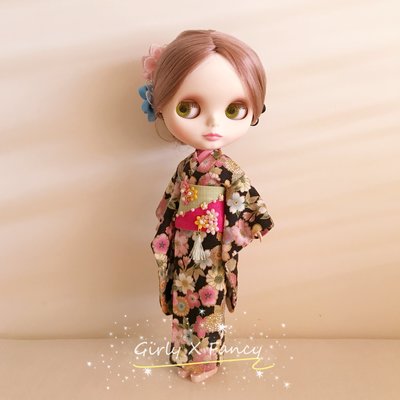 Blythe 振袖和服系列-黑櫻【まるこ手工縫製小布娃娃衣服】