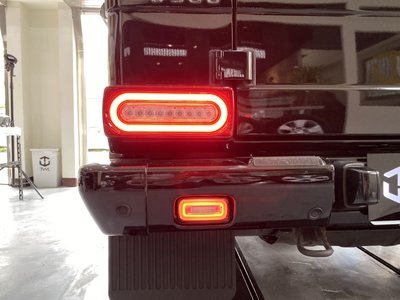 《※台灣之光※》全新 BENZ W463 LED紅白晶鑽光柱光條跑馬燈方向燈後尾燈組方向燈也是LED
