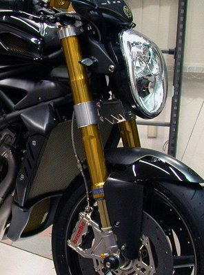 DNS 部品 Moto Corse MV Agusta Brutale 1078 990 1090 車系 OHLINS 前叉 三角臺 防甩頭 套組