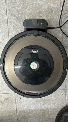 (二手良品保固半年) iRobot Roomba 890 機器人掃地機  含新刷組電池濾網