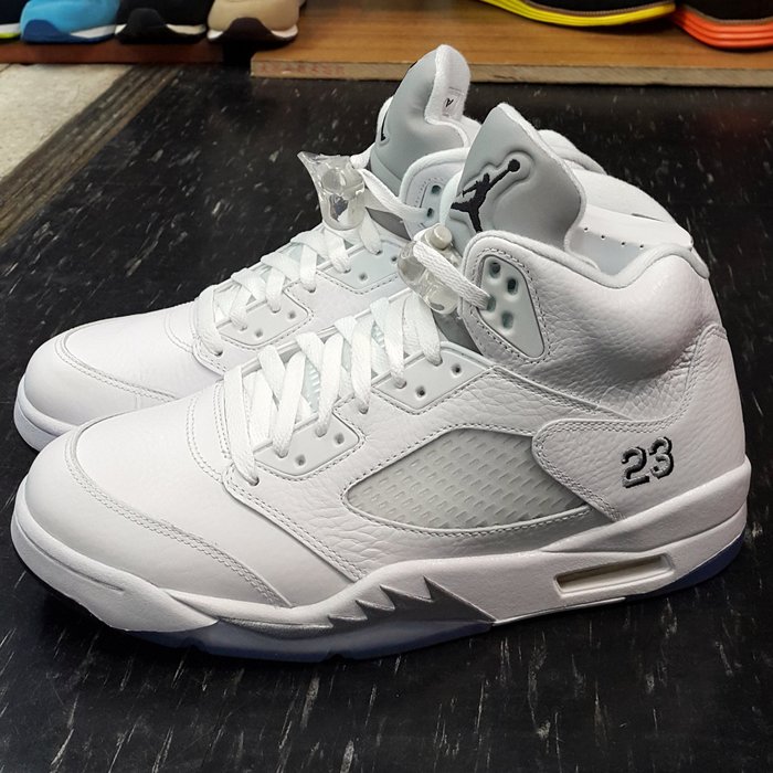 jordan 5 retro metallic white