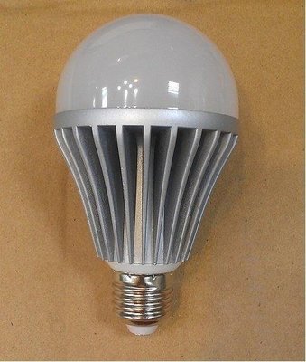 LED燈泡 LED節能燈泡 LED省電燈泡 LED E27燈泡 12W  全鋁燈泡 電壓12V/24V 台灣製造