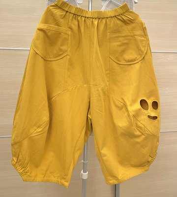 它最有型推薦💖斷貨全新 a la sha 黃色M號簍空阿財創意造型低檔褲 亮眼好百搭