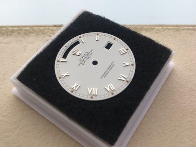 ROLEX 原裝蛋殼白中羅馬面盤DAY DATE(18039.18239.118239)18K.WG.錶款適用
