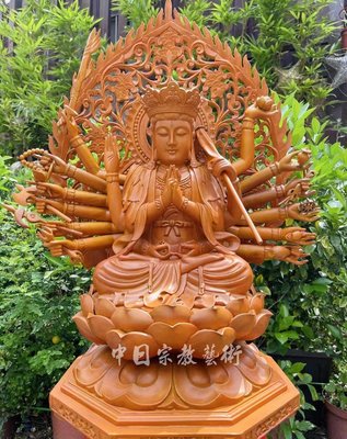 樟木材質準提菩薩 準提佛母木雕神像 神像雕刻   N008 中日宗教藝術