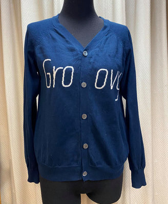 東區首席日本服飾店POKER代理的"FIL DE FER“藍色字母針織小外套~1800出清下標區