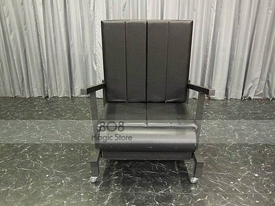 [808 MAGIC]台北 實體店面 大型道具 活動表演 尾牙 春酒 出租 高質感沙發椅出人 3000台幣