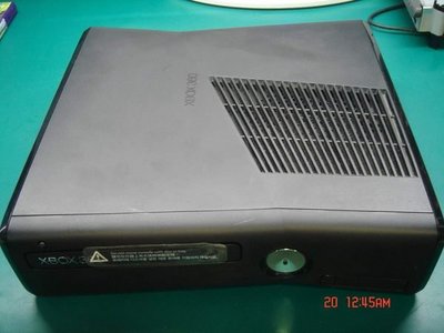 嘉義XBOX360維修 XBOX360三紅 XBOX360  E74 XBOX360黑屏當機 XBOX360花屏 變磚