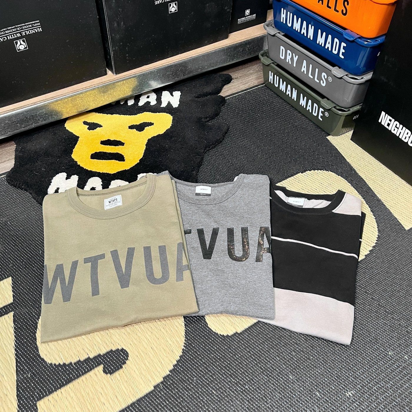 希望商店】WTAPS HELLWEEK SS WTVUA 17SS 反光LOGO 短袖T恤| Yahoo奇摩拍賣