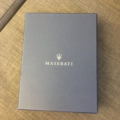 [全新] Maserati 瑪莎拉蒂 收納盒 收藏盒 紙盒 汽車品牌 13x20x4.5cm 盒子 收納 *舊愛二手*