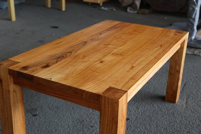 【原味手工家具】苦苓木餐桌-台南 原木 家具