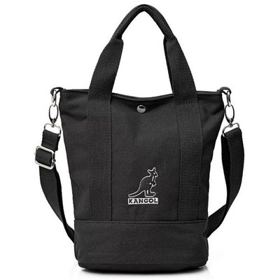 【AYW】KANGOL LOGO BAG 袋鼠 黑色 經典刺繡 兩用帆布包 水桶包 斜背包 側背包 單肩包 小包 外出包