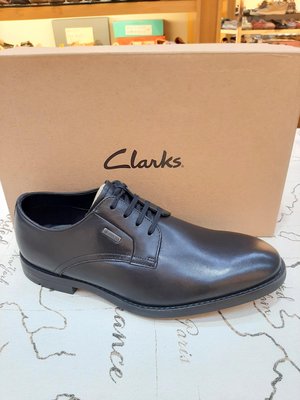 Clarks 男GORE-TEX防水繫帶紳士鞋