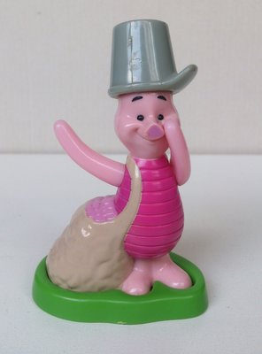【2005 麥當勞 快樂兒童餐玩具  小熊維尼 小豬Piglet】