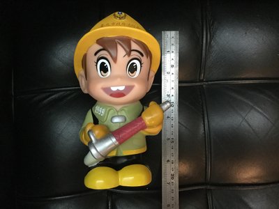 出清品 台北市政府消防局 公仔 存錢桶 玩具 紀念 塑膠 模型 可面交
