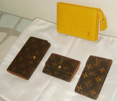 4件LV 7888元含運費 (EPI黃色水波紋方包+中夾+名片夾零錢包+手機套) 化妝包證件夾車票夾信用卡夾