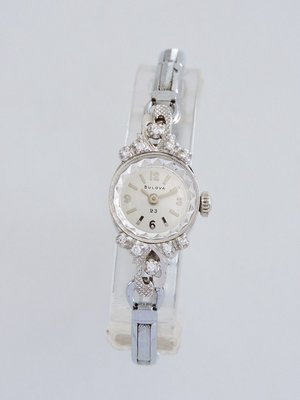 正14K金 白K金 BULOVA 寶路華 鑲鑽手上鍊機械古董女錶 手鍊錶