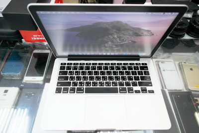 Macbook Pro 13.3吋 2015 i5 8G RAM 128G Graphics 6100 1536MB