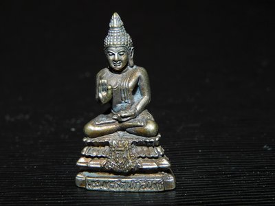 【雅之賞|佛教|藏傳文物】特賣*早期尼泊爾 銅製 本師釋迦摩尼佛/隨身小佛像~990350