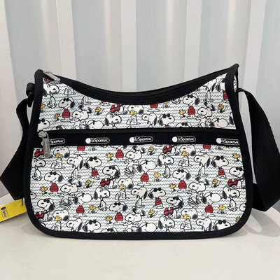 Lesportsac x snoopy 沁涼史努比 側肩背/斜背/手拿降落傘防水包 休閒款 7520 附小收納袋 限量