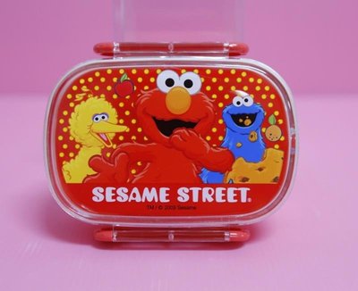 🌸Dona代購🌸現貨 日本正版 芝麻街 Sesame Street-紅色 elmo 便當盒/保鮮盒/收納盒 C72