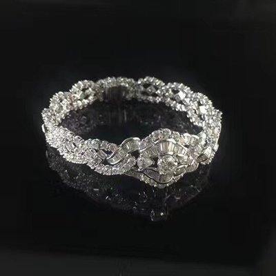 【益成當舖】流當品 (已售) 超豪華18k白金女用設計款時尚造型鑽石手鍊 全新品