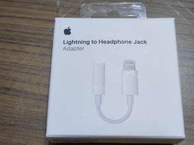 原廠 Apple Lightning to Headphone Jack / Lightning 到 3.5mm 耳機