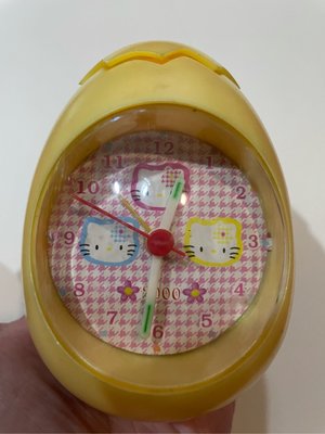 2000年發行 絕版復古Hello kitty KT 蛋殼造型時鐘 鬧鐘 功能正常