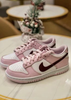 NIKE DUNK LOW Pink Foam“情人節櫻花粉白紅”女鞋 CW1590-601