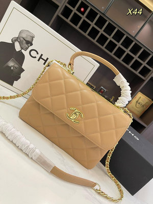 【二手包包】size：20cm香奈兒 Chanel ltrendy cc 一眼萬年小香 CC Trendy NO131653