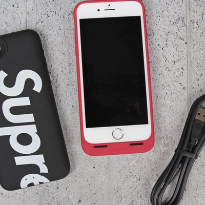 HYDRA】Supreme Mophie iPhone 8 Juice Pack Air 充電保護殼【SUP300