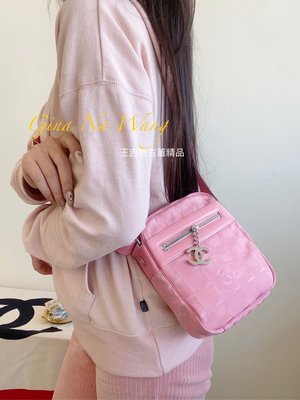 Chanel vintage 粉色提花布運動款背斜包/sport bag