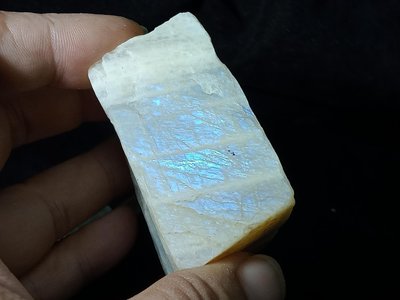 《晶華》水晶 坦桑尼亞 月光石 藍光 原礦    Y11-A