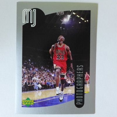 ~ Michael Jordan ~名人堂/籃球之神/空中飛人/麥可喬丹 MJ黑耶穌.1998年UD小卡/25