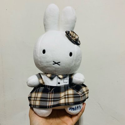 ❤Lika小舖❤全新品 高約25公分 台灣正版授權玩偶布偶娃娃 米飛兔