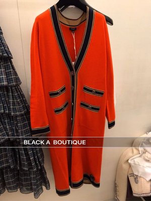 【BLACK A】精品 Chanel 2020 早春走秀款100% cashmere V領雙色條紋滾邊長版針織外套 紅色