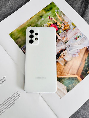 勝利店-二手機#中古機SAMSUNG Galaxy A52s 5G (6G+128G) 白色 (已過保)