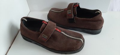 精品大師-PRADA-棕色麂皮登山鞋44號/市價25000-二手真品