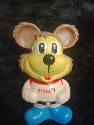 湯姆熊 彩色版 公仔 娃娃 存錢筒 - 18公分高 - 企業寶寶 - 501元起標      A-38-箱
