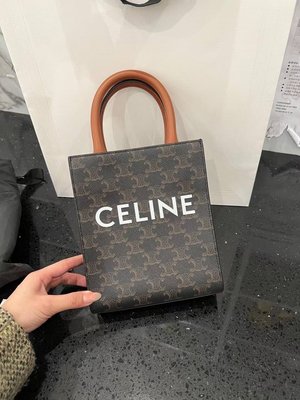 Celine 經典老花 woc $3xxxx