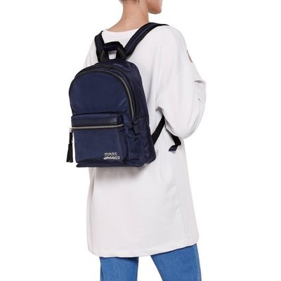 美國名牌MARC JACOBS Logo Backpack專櫃款防水尼龍後背包書包(中款)現貨在美特價$4580含郵