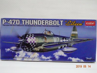【統一】ACADEMY《雷霆戰鬥機 P-47D THUNDERBOLT "Eileen"》1:72 # 2105