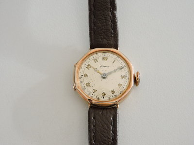 真品 TIMOR 9K金 瑞士製 古典造型手上鍊機械古董女錶