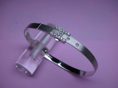 (雲凱珠寶部落格)天然鑽石手環，設計款，3.78錢