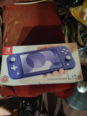 全新Nintendo Switch Lite