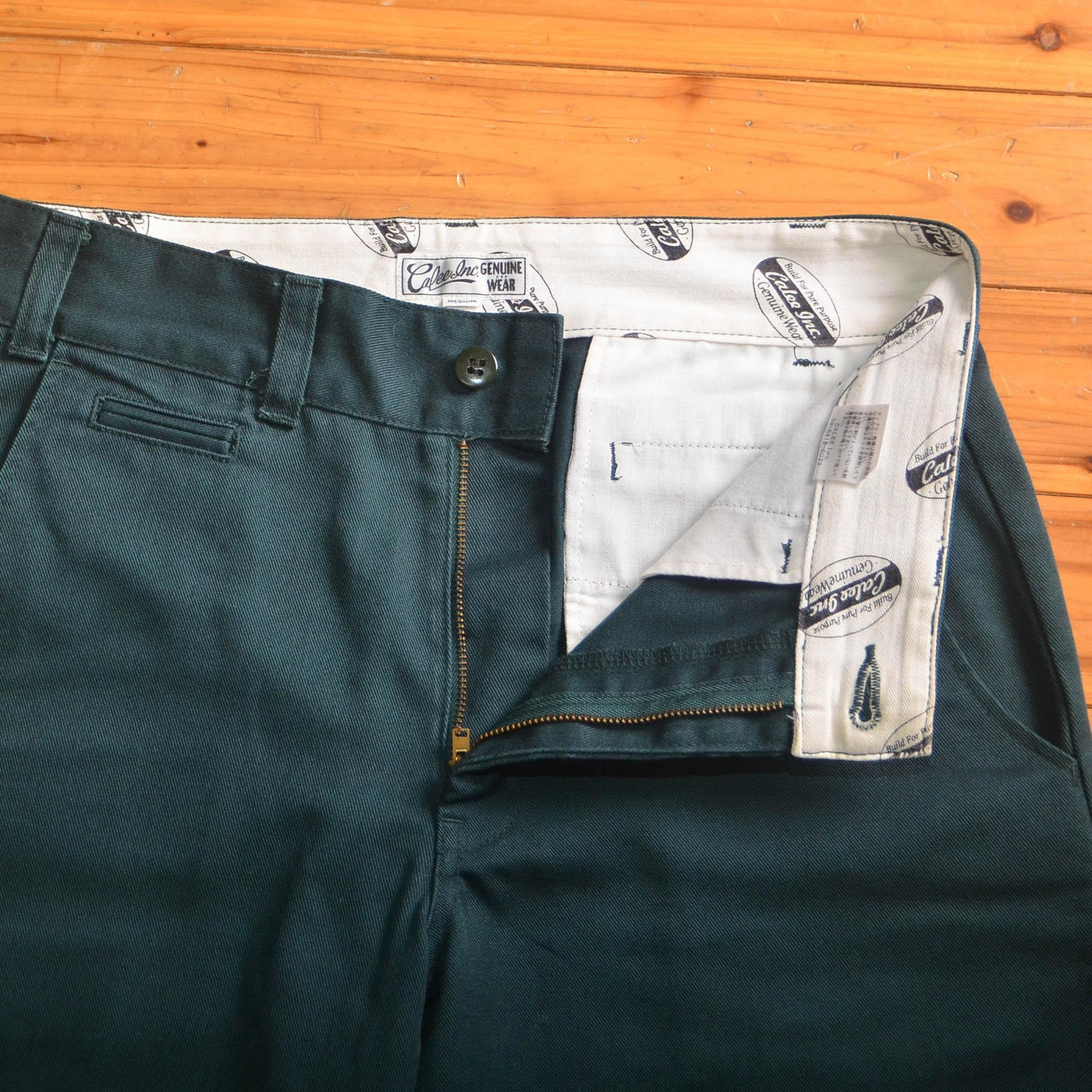 日本CALEE 綠色休閒短褲極新品 M號一元起標! | Yahoo奇摩拍賣